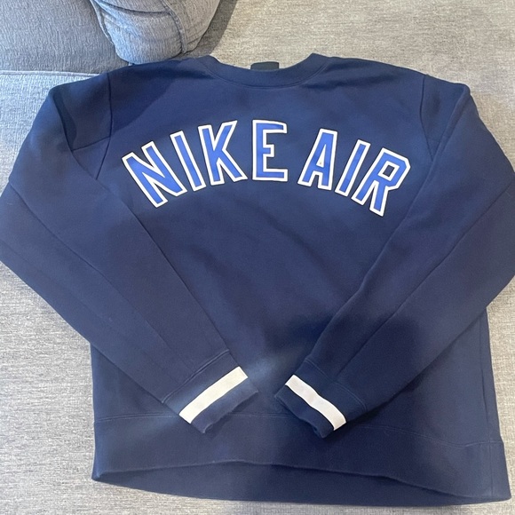 🛑SOLD🛑 Nike sweater, pants set! - Picture 4 of 6